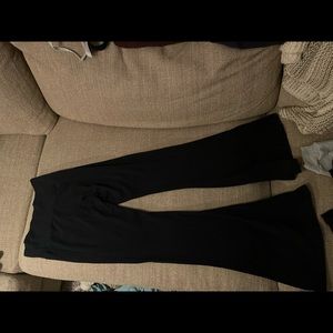 Brandy Melville flared leggings